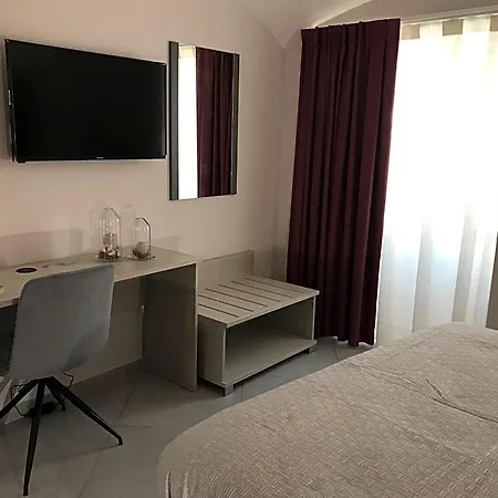 فندق مبيت وإفطار La Corte Di Arianna *